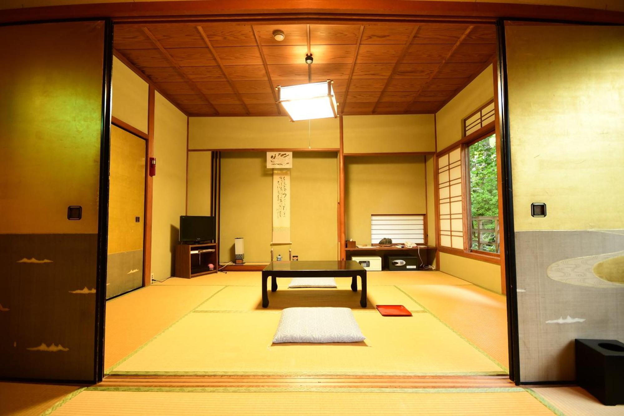 Koyasan Shukubo Fugenin Hotel Exterior photo