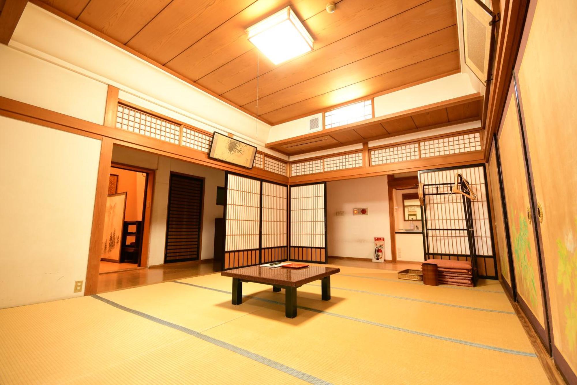Koyasan Shukubo Fugenin Hotel Exterior photo