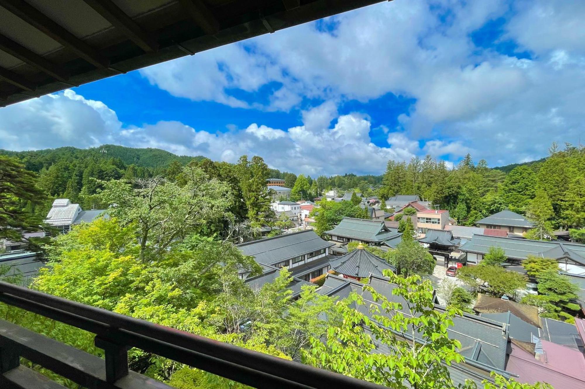 Koyasan Shukubo Fugenin Hotel Exterior photo